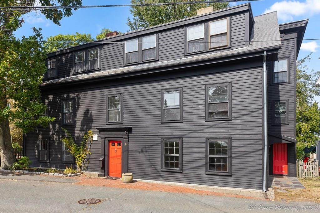 9 Mechanic St - Photo 1