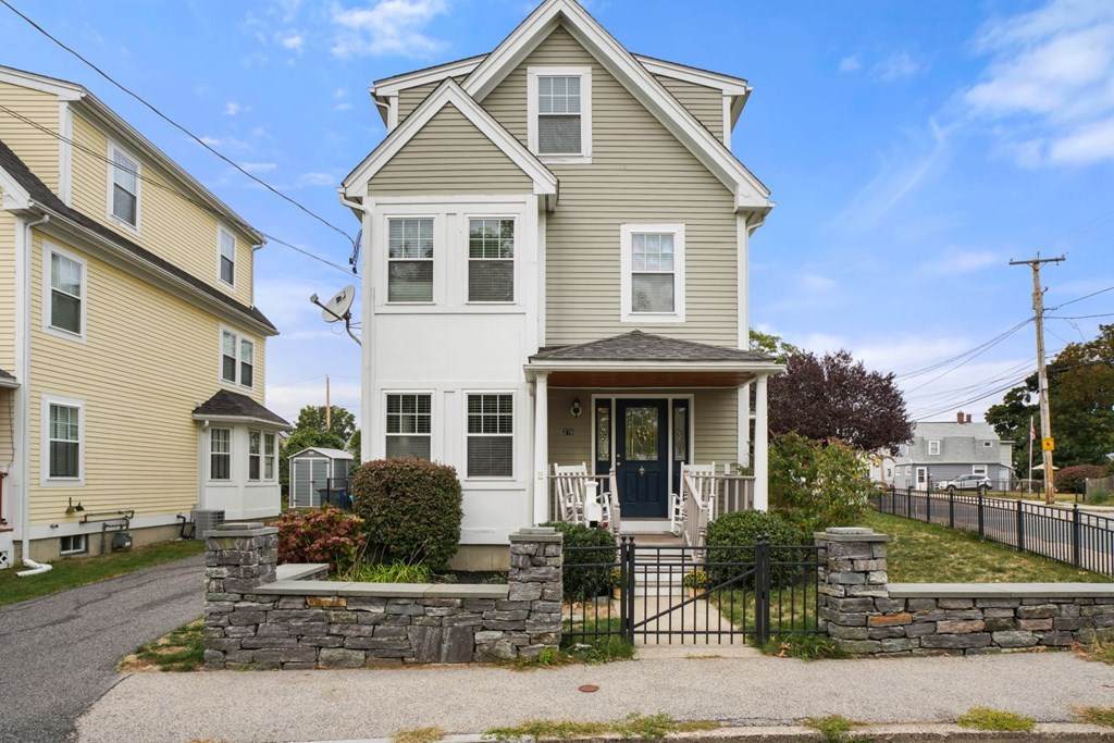 276 Winthrop Street - Photo 1