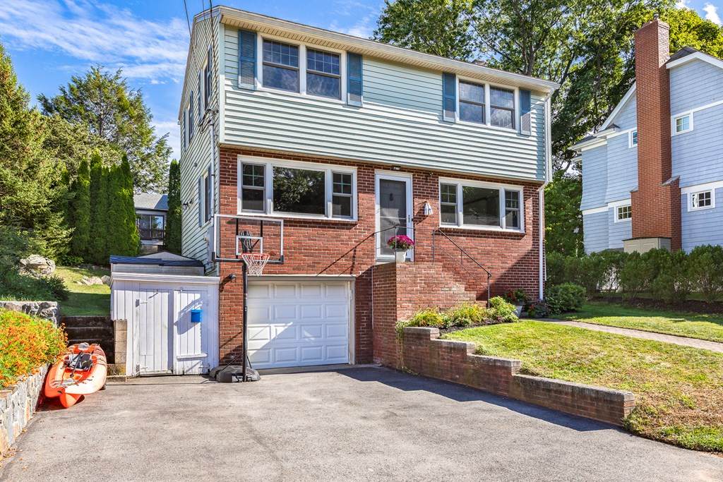 20 Willow Road - Photo 1