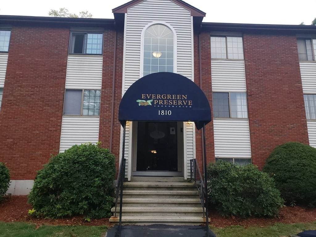 1810 Skyline Dr - Photo 1