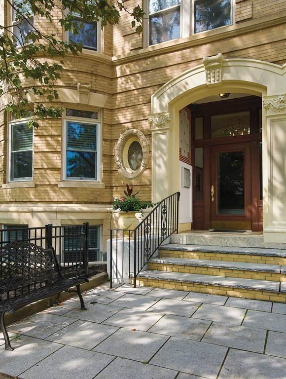 1782 Beacon St - Photo 1