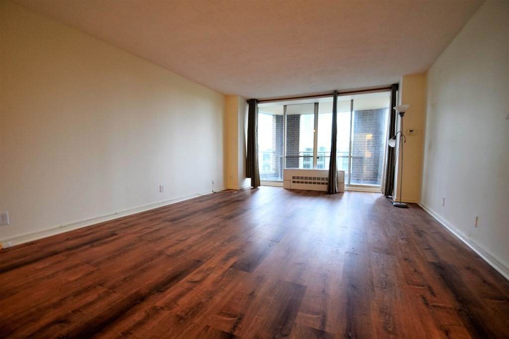33 Pond Avenue - Photo 1