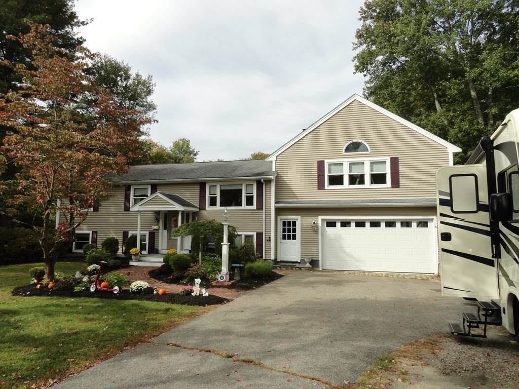 11 Rosenfeld Rd - Photo 1
