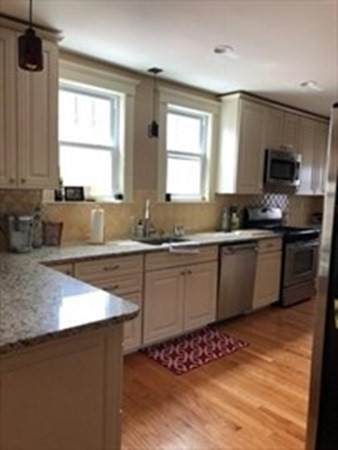 39 Sycamore Street - Photo 1