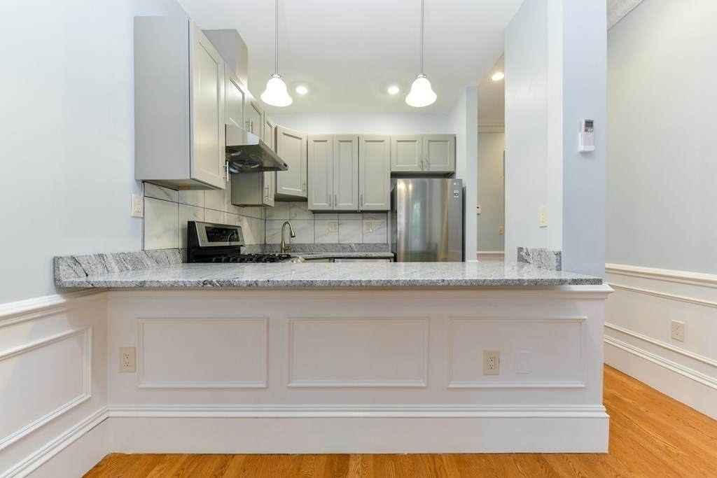 34 Yarmouth Street - Photo 1