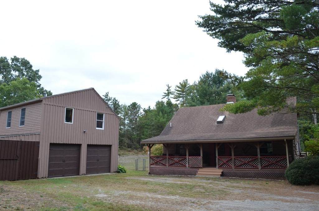 4 James Breech Way - Photo 1