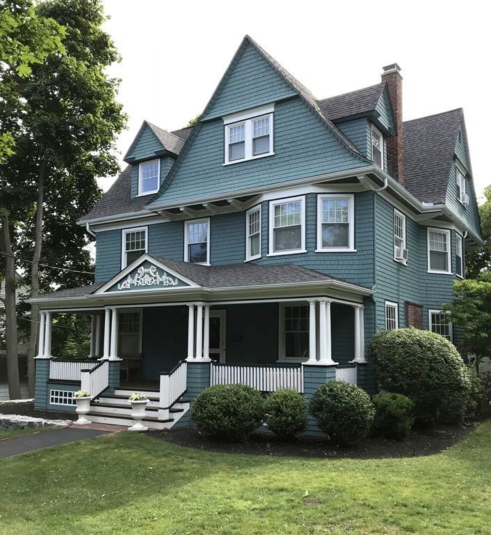 70 Sumner St - Photo 1