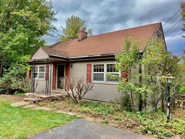 121 Amherst St - Photo 1