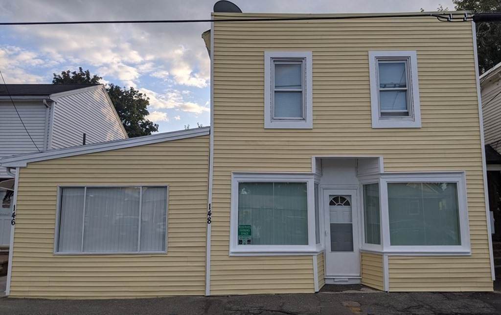146-148 Lakeview Ave - Photo 1
