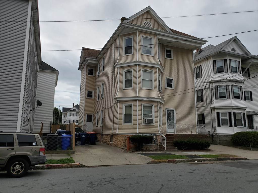 234 Whitman Street - Photo 1