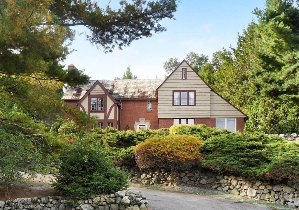 14 Winchester Road - Photo 1