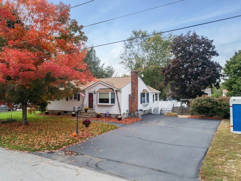 10 Plainfield Rd - Photo 1