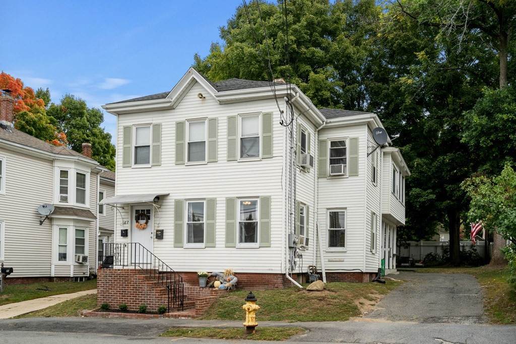 67 Laurel Ave - Photo 1