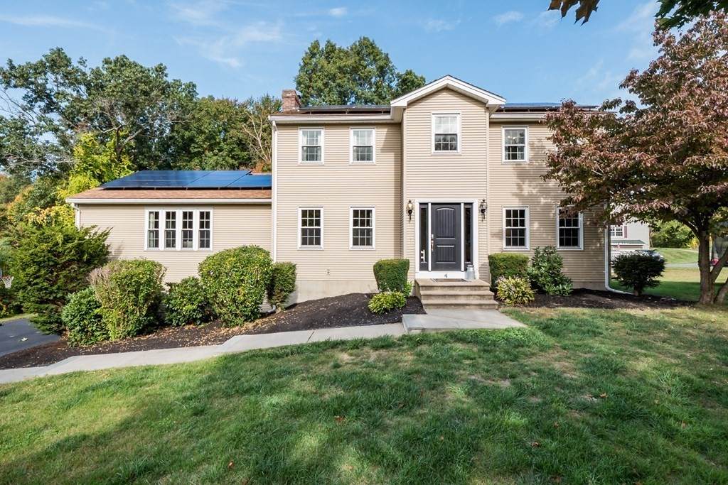 4 Jonathan Ave - Photo 1