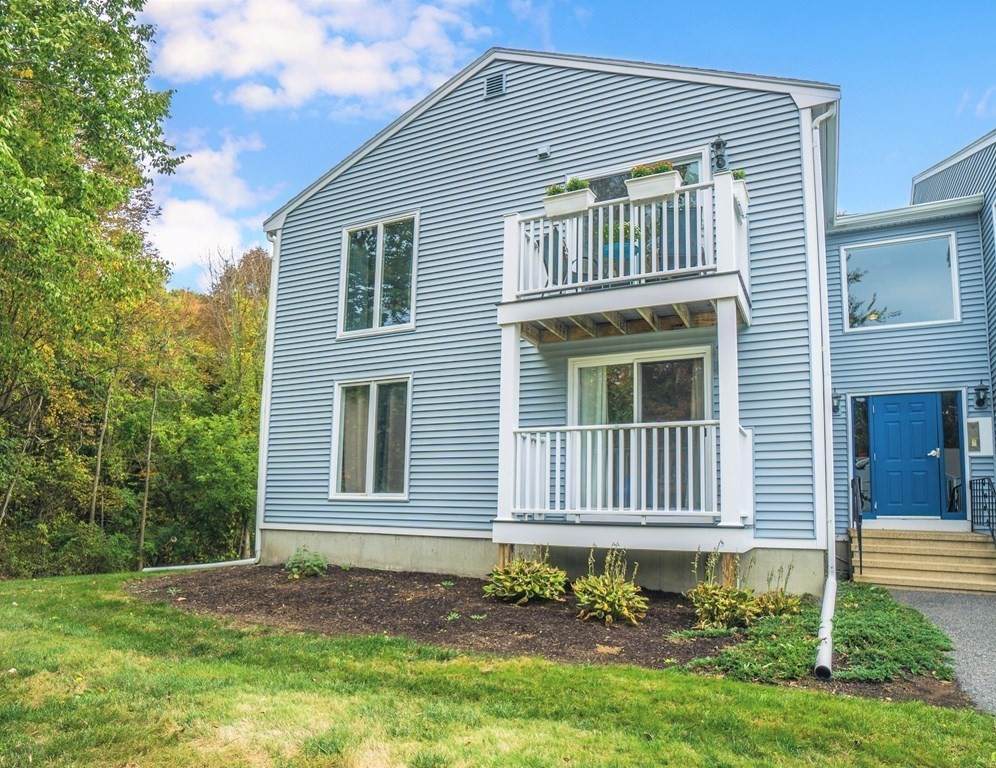 144 Hart St - Photo 1