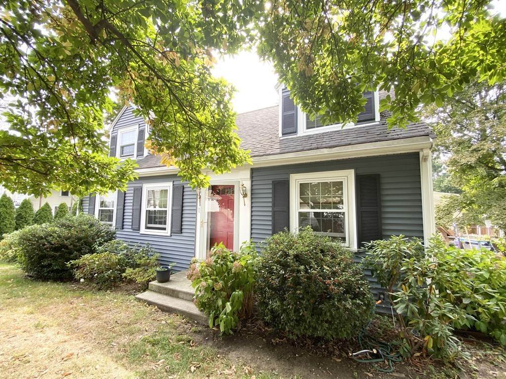 16 Josselyn Place - Photo 1