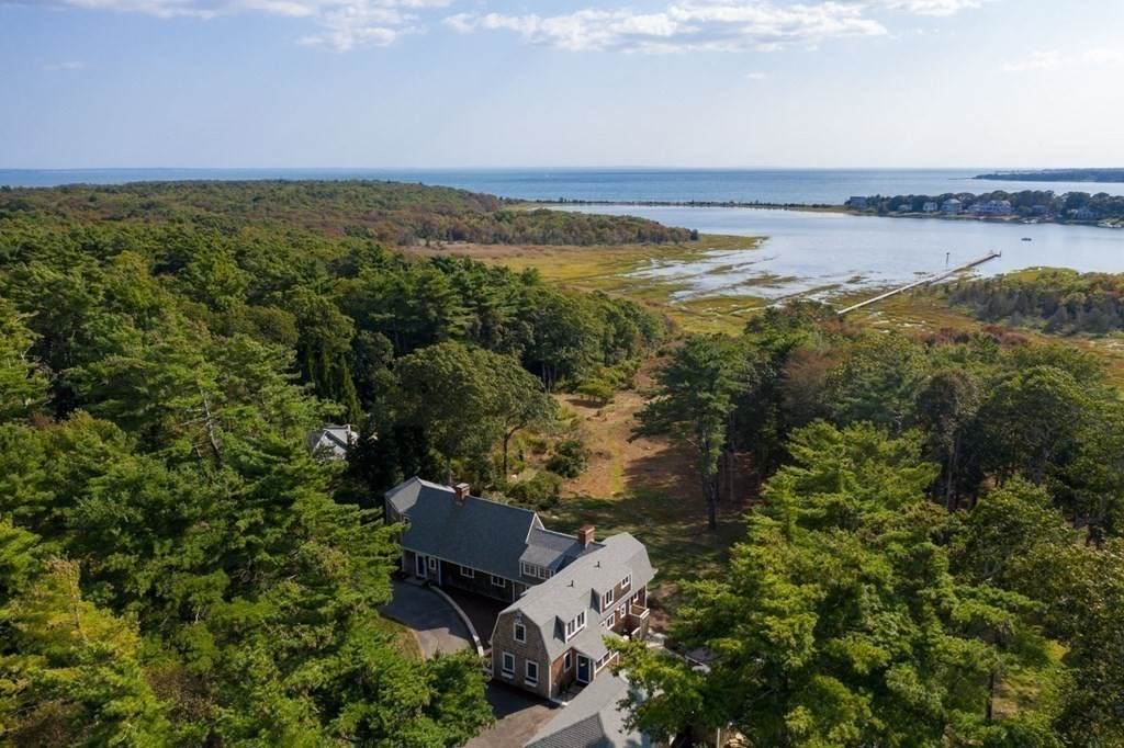 406 Point Rd - Photo 1