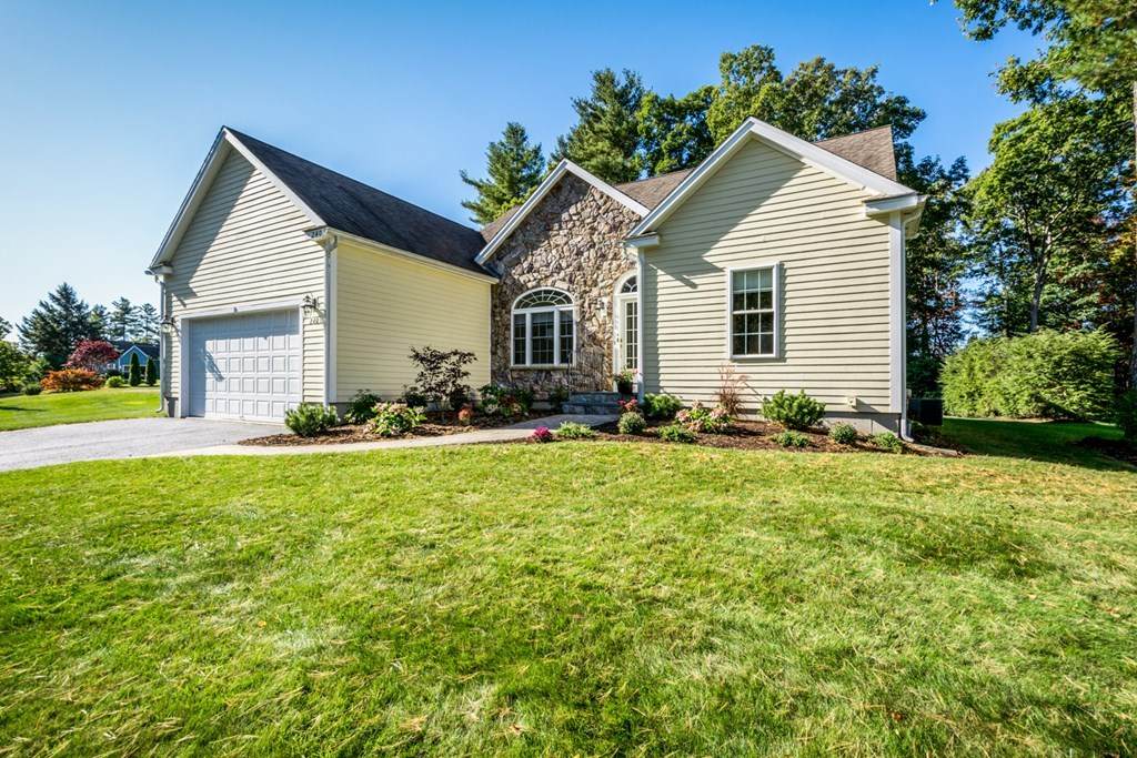 240 Mary Catherine Dr - Photo 1