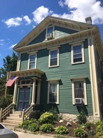 11 Lincoln Street - Photo 1
