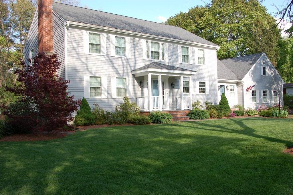 176 Walnut St - Photo 1