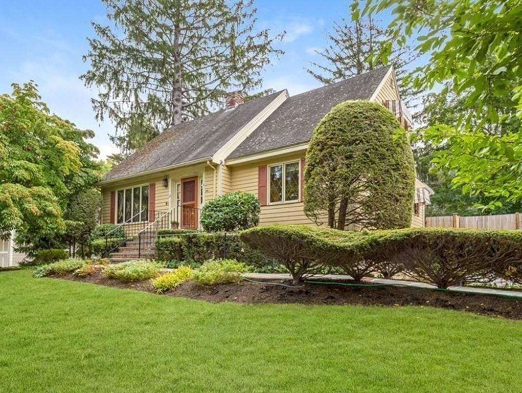 22 Meadowview Rd - Photo 1