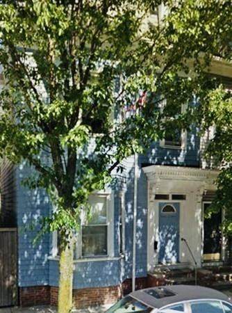 60 L St - Photo 1