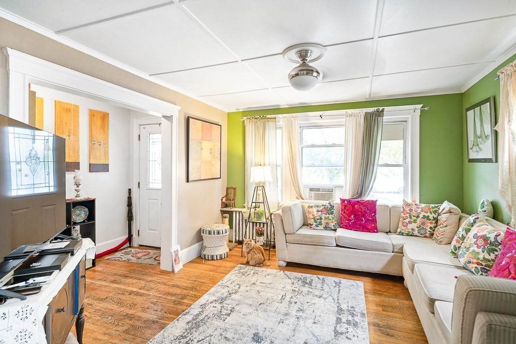 663 Hyde Park Ave. - Photo 1