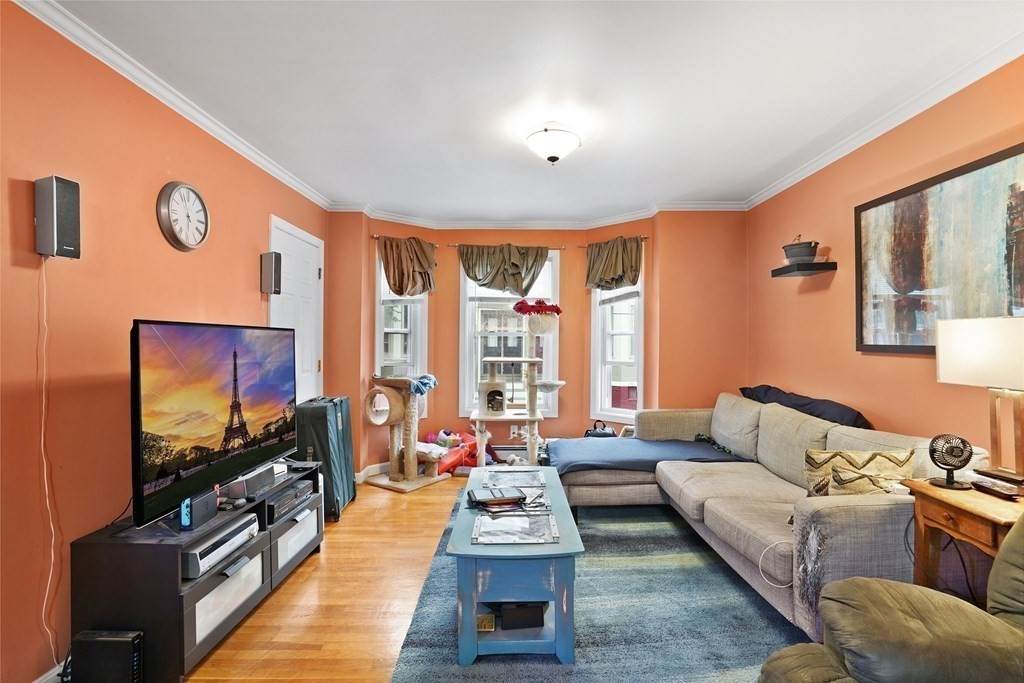 9 Oak St - Photo 1