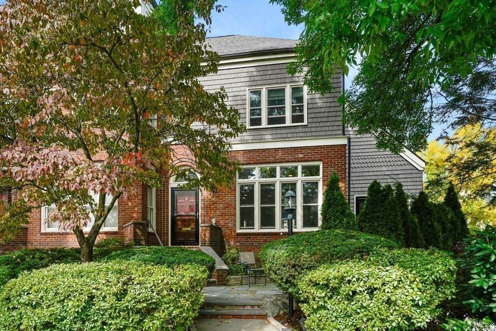 3 Erie Avenue - Photo 1