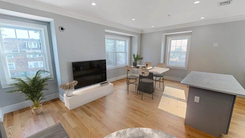 23-25 Bowdoin Ave - Photo 1