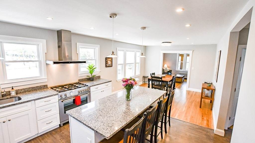 123 Middlesex Avenue - Photo 1