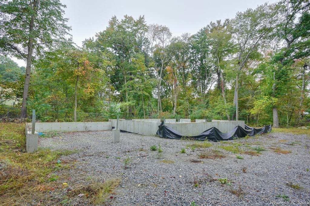 68 Wilmington Rd - Photo 1