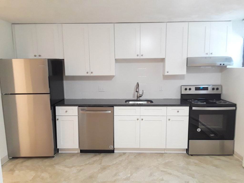 5 Royce Road - Photo 1