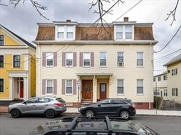 104 Thorndike Street - Photo 1