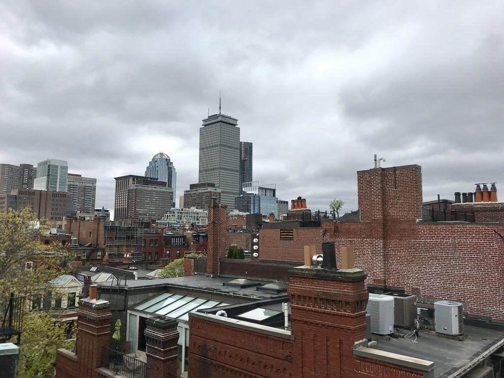 328 Dartmouth Street - Photo 1