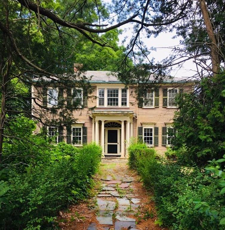 41 Pleasant St - Photo 1