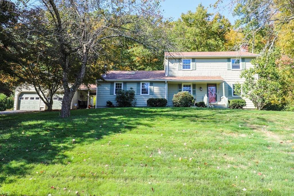 49 Thomas Dr - Photo 1