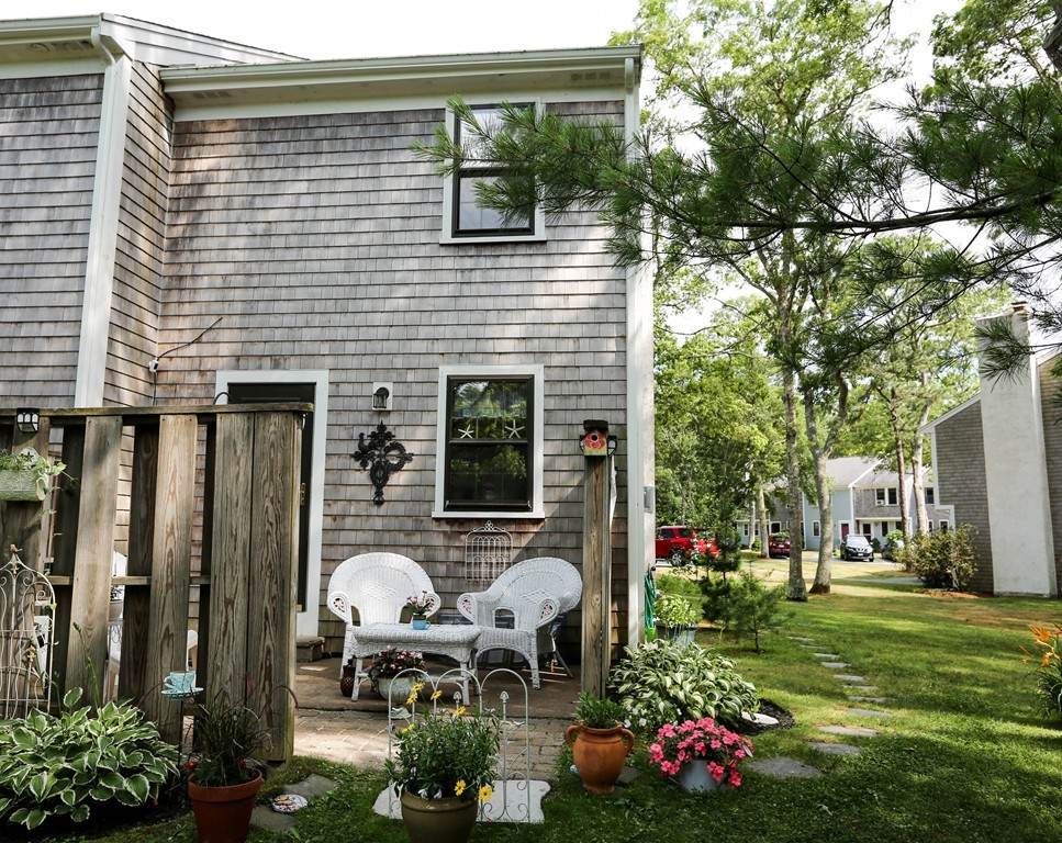 300 Falmouth Rd - Photo 1