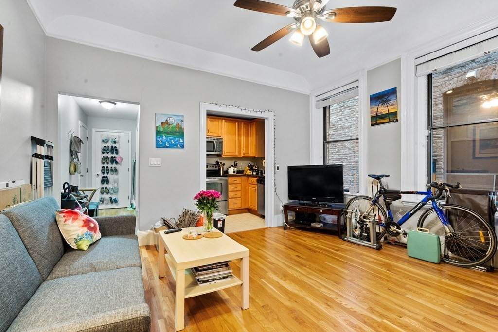 362 Commonwealth Avenue - Photo 1