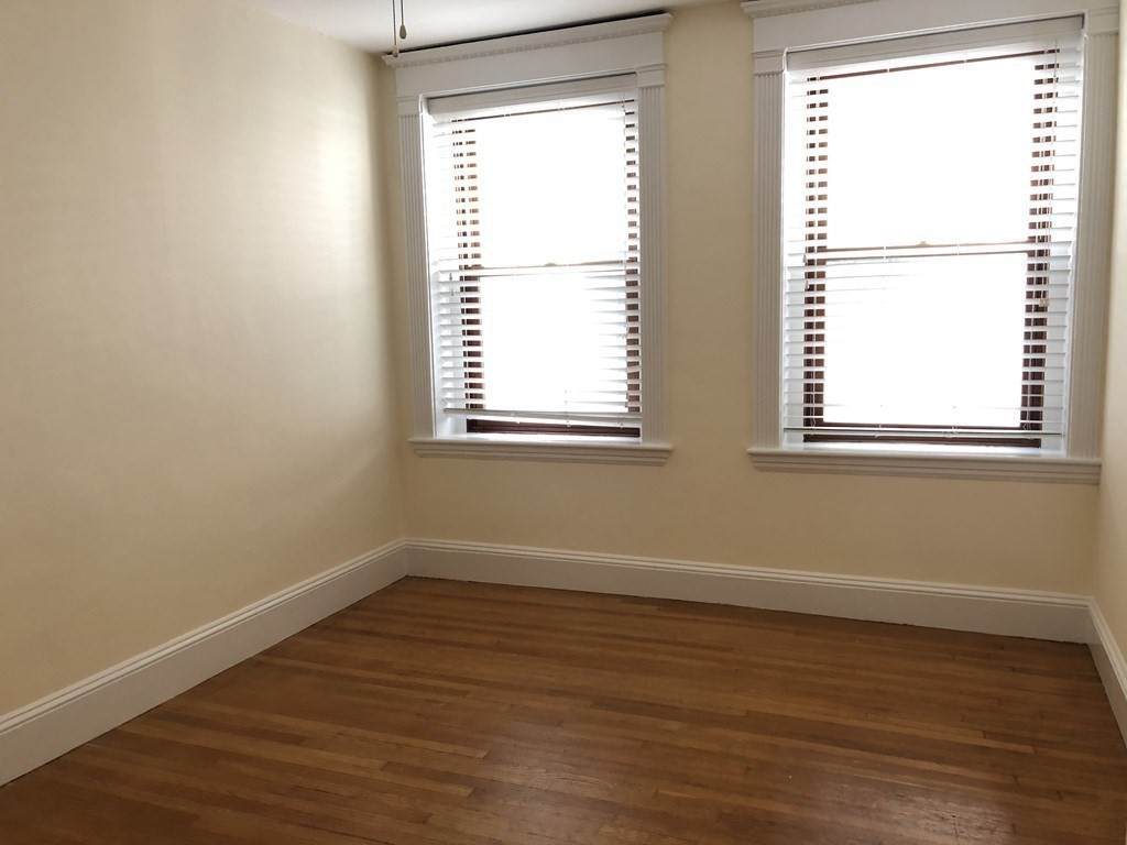8 Garrison Street - Photo 1
