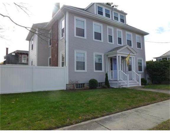 312 Maple - Photo 1