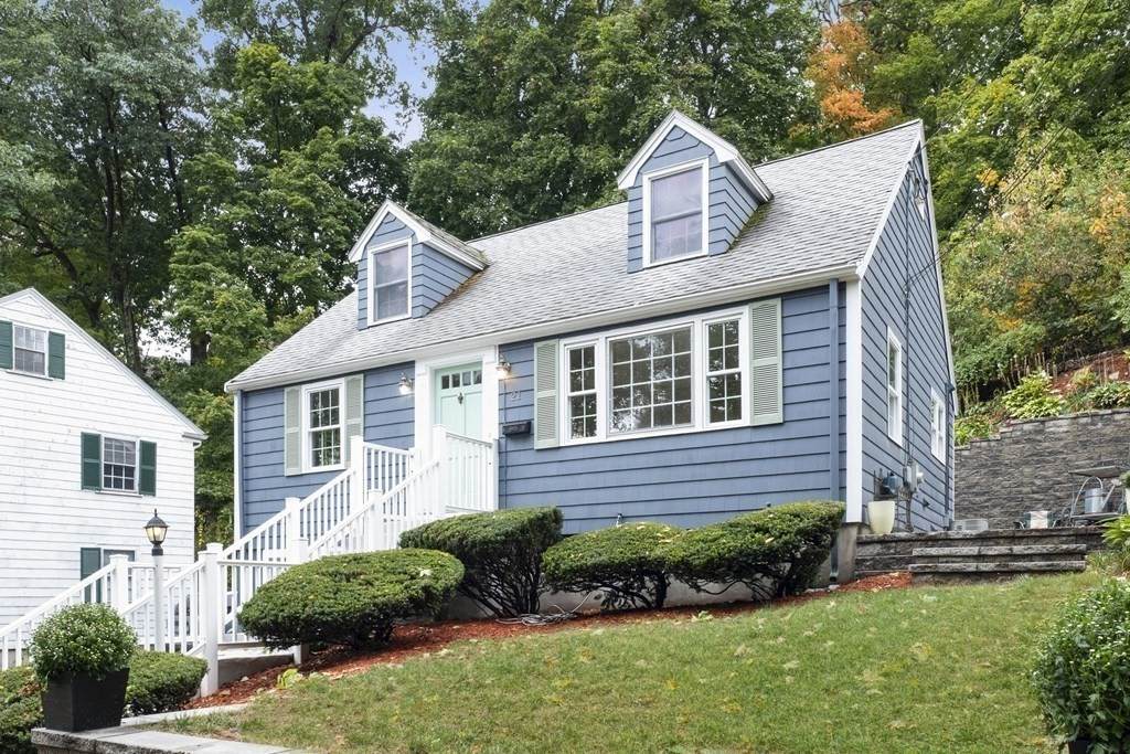 21 Oakwood Road - Photo 1