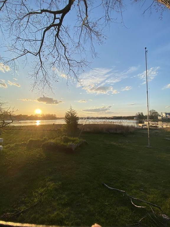 59 Riverview - Photo 1