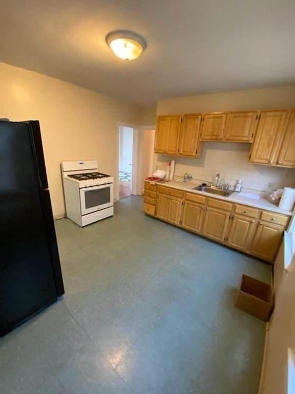 145 Millet St - Photo 1