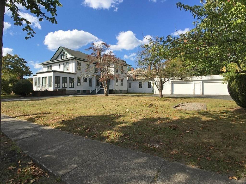 172 Page St - Photo 1