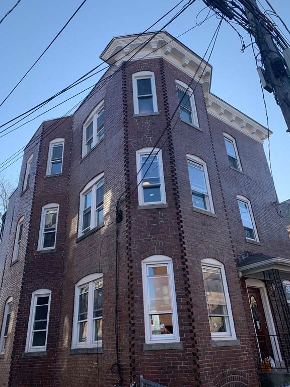 29 Waverly St - Photo 1