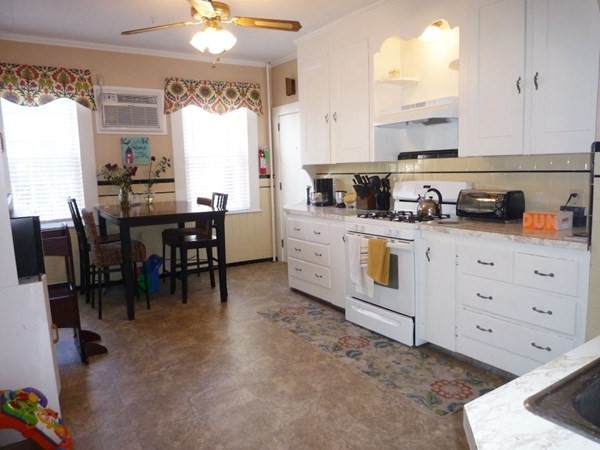 178 Richdale Avenue - Photo 1