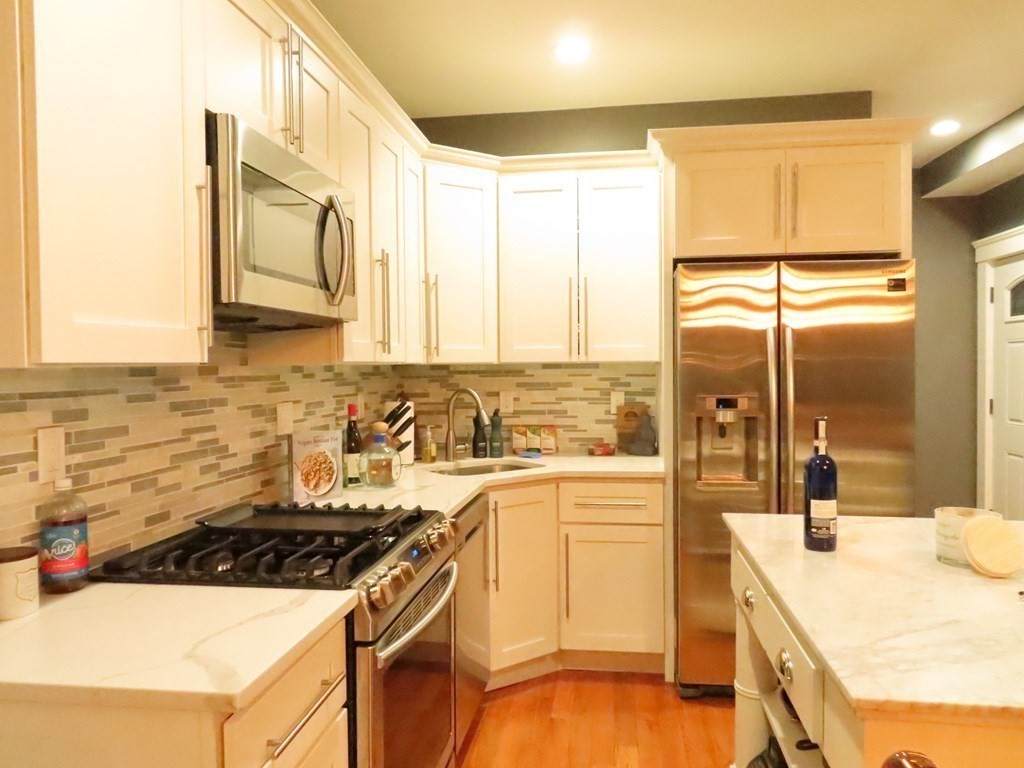 1531-1533 River Street - Photo 1