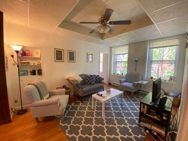 24 Irving Street - Photo 1