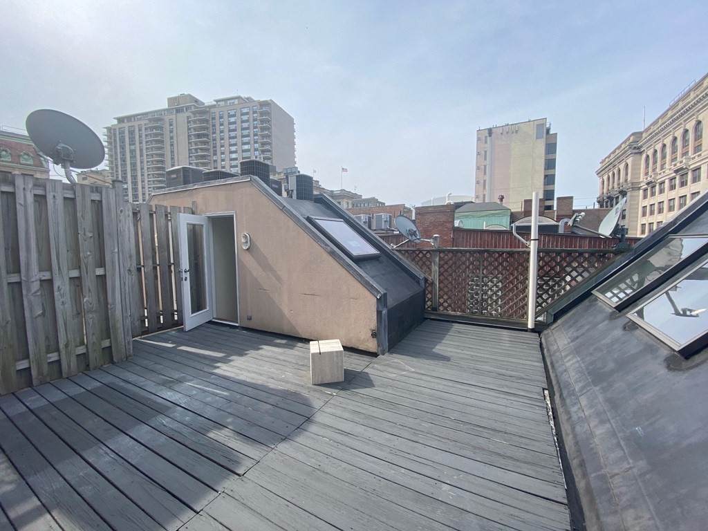 49-51 Temple Place - Photo 1